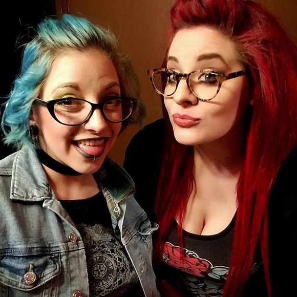 Meet your Posher, Alexx - Picture 1 of 1